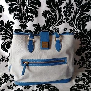 Dooney & Burke register shoulder bag